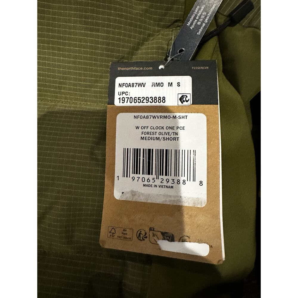 The North Face Off The Clock One Piece with missing belt strap to left side - Picture 4 of 6